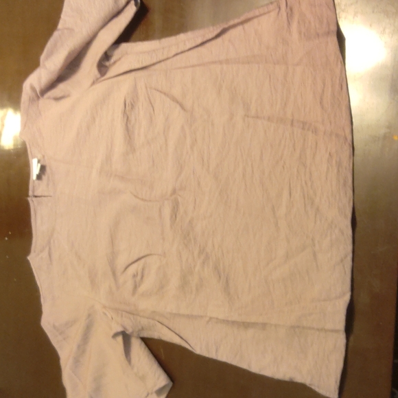 New with tag blouse - Picture 2 of 3